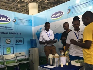 Vinamilk - Doanh nghiệp Việt đầu tiên được tự chứng nhận xuất xứ hàng hóa