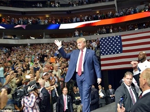 Vé dự lễ nhậm chức Tổng thống của ông Trump giá hơn 22 tỷ đồng