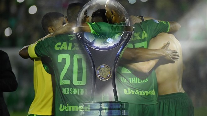 Atletico Nacional hủy chung kết, nhường ngôi vô địch cho Chapecoense