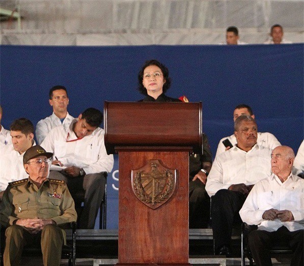 Fidel Castro qua đời: Chủ tịch Quốc hội phát biểu tưởng niệm 