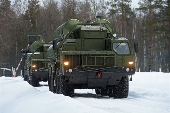Nga nhận thêm 5 trung đoàn tên lửa phòng không S-400 Triumf