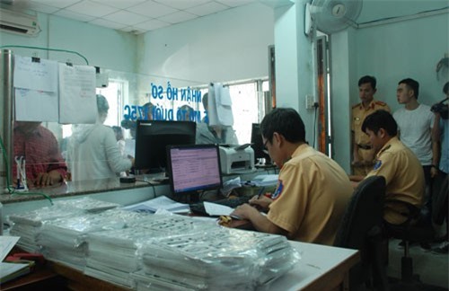 TP. HCM rút ngắn thời gian sang tên xe chính chủ trong 2 ngày