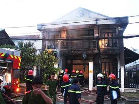 Vụ cháy nhà ở TP. HCM: Hai người có thể sống nếu bình tĩnh hơn 