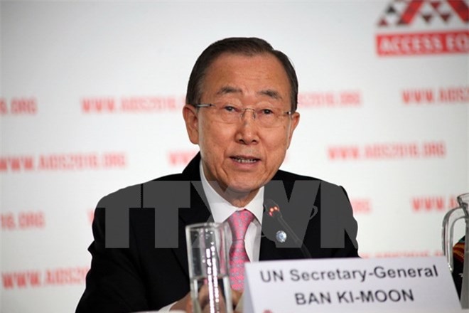 Bỏ qua mặc cảm, hãy chung tay đẩy lùi căn bệnh HIV/AIDS