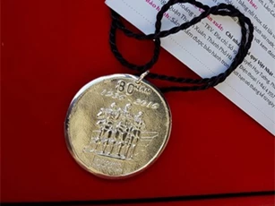 Thủ tướng yêu cầu TKV báo cáo chính xác chi phí làm quà tặng công nhân