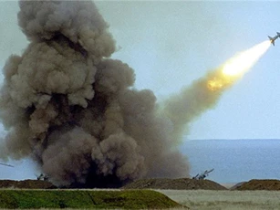 Ukraine "khoe" thử thành công 16 tên lửa ở Crimea