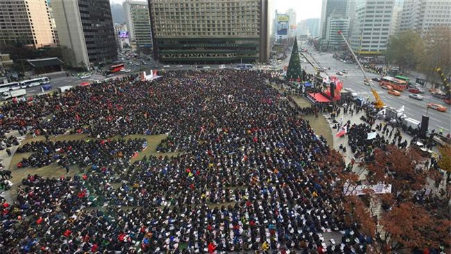 Hàn Quốc: Dân đổ xô xuống đường đòi bắt giữ bà Park Geun-hye