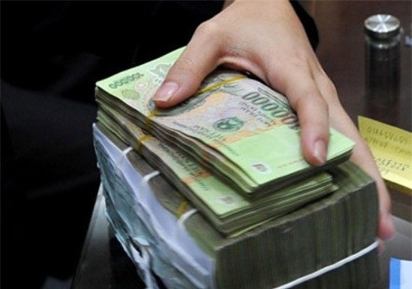 Ngân sách chi 145 nghìn tỷ trả nợ và viện trợ trong 11 tháng