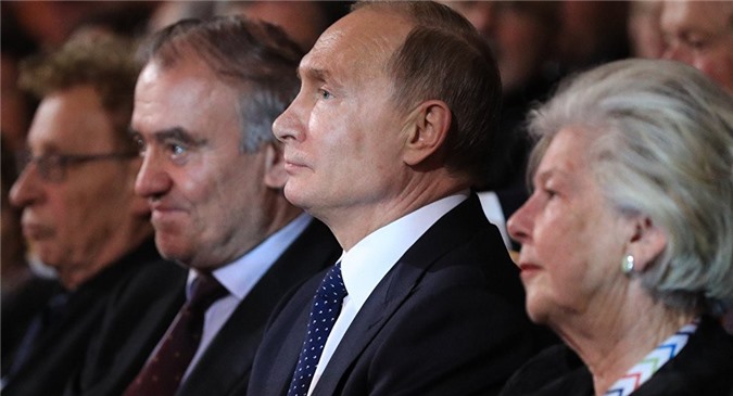 Ông Putin hài lòng vì người dân Nga biết nghỉ ngơi thông minh