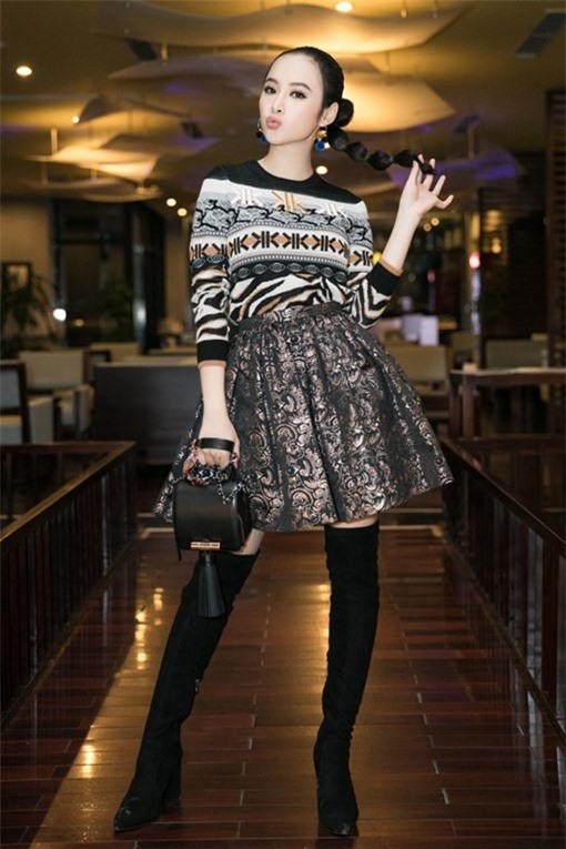 Angela Phương Trinh sành điệu quảng bá phim mới tại Hạ Long