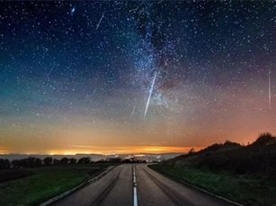 Người Việt sắp đón trận mưa sao băng đẹp nhất năm