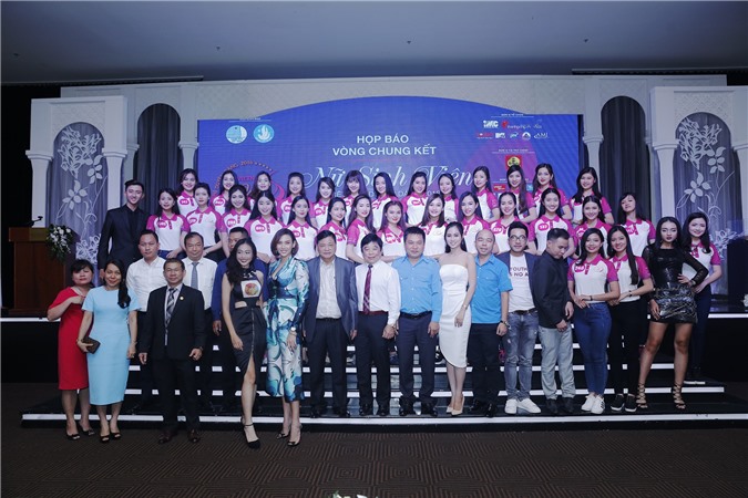 Hoa khôi VMU 2016 sẽ tham gia “Hành trình Tuổi trẻ vì biển đảo quê hương”