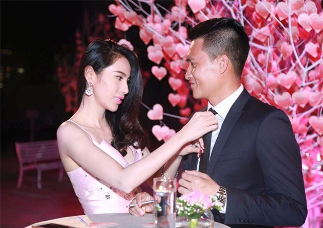 Ngưỡng mộ tình cảm mặn mà của cặp đôi Công Vinh - Thủy Tiên 