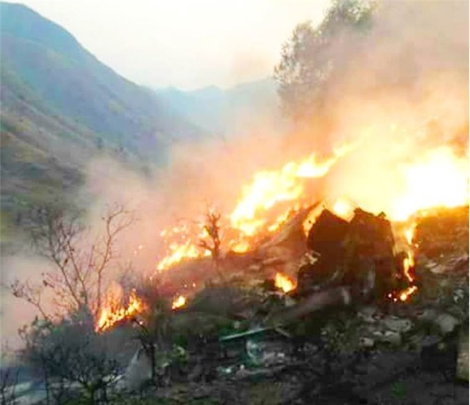 Tai nạn máy bay thảm khốc ở Pakistan: Thông tin mới nhất