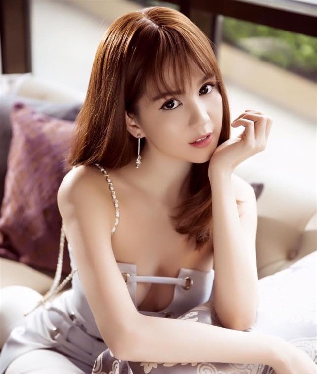 Ngọc Trinh tiết lộ lý do chia tay đại gia, "bật mí" tình mới 