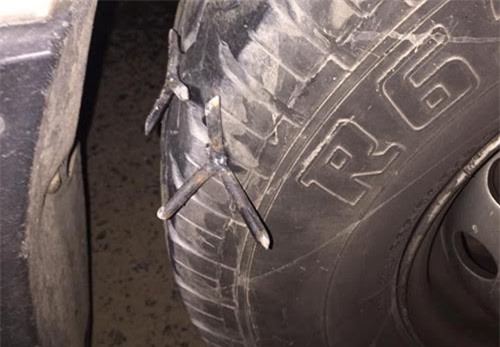 Truy tìm nhóm thanh niên dàn cảnh trộm 1,7 tỉ đồng trên ôtô