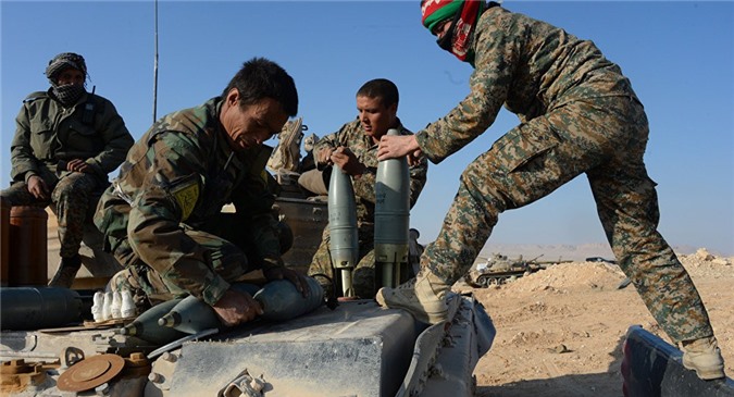 Quân đội Syria ồ ạt điều binh, chuẩn bị tái chiếm Palmyra