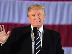 "Donald Trump có thể dỡ bỏ lệnh trừng phạt Nga"