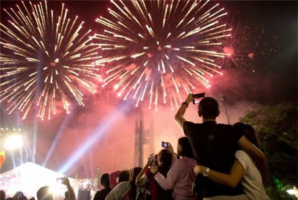 Kế hoạch bắn pháo hoa tại Hà Nội, TP. HCM dịp Tết Nguyên đán 2017