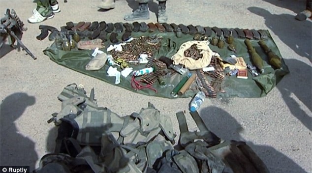 Nga lên tiếng về vũ khí quân đội Syria bỏ lại tại Palmyra 