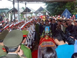 Truy thăng quân hàm cho 3 công an hy sinh vụ nổ tại Công an tỉnh Đắk Lắk