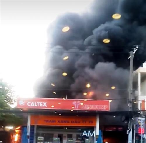 Cháy cây xăng ở TP. HCM: Tiết lộ nguyên nhân ban đầu