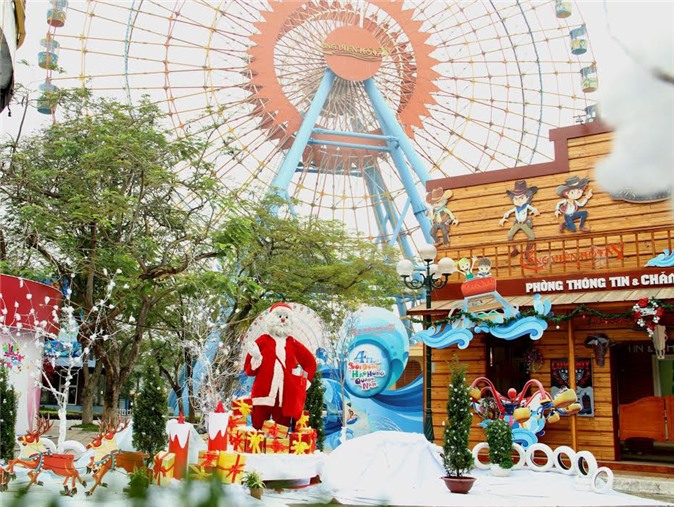 Hàng loạt hoạt động vui chơi đặc sắc dịp Giáng sinh tại Hà Nội