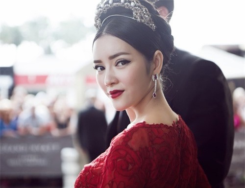 Thông tin bất ngờ từ người đẹp - doanh nhân Lý Nhã Kỳ