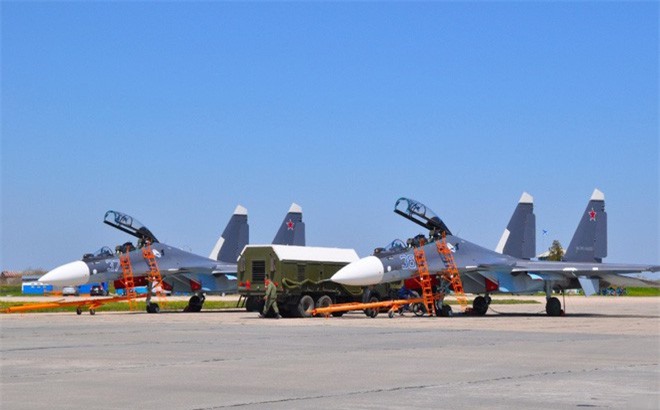 NATO khiêu khích, Nga điều phi đội tiêm kích Su-30SM tới Crimea