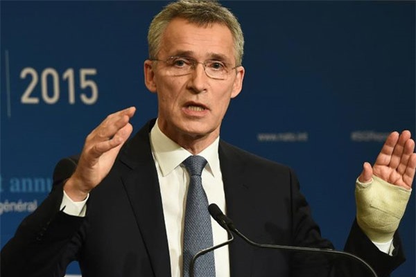 TTK NATO lý giải việc không can dự quân sự vào Syria