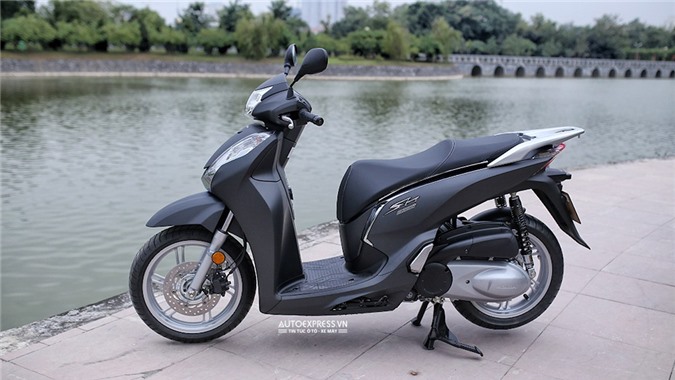 Ảnh thực tế Honda SH300i 2016 màu đẹp nhất giá 248 triệu tại Hà Nội