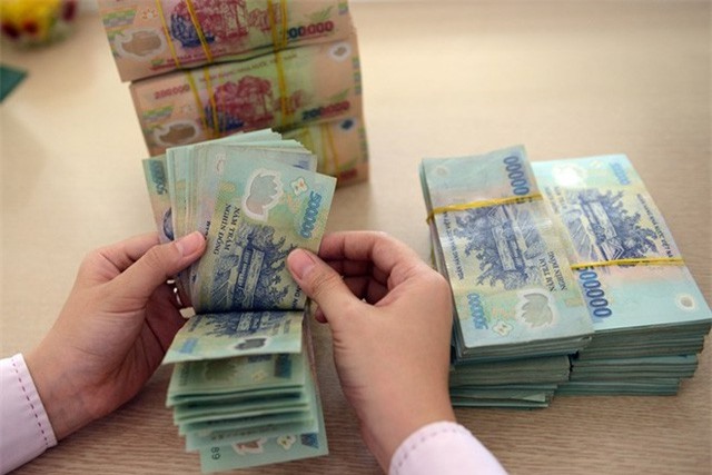 Đại gia bất động sản thưởng Tết ôtô cho nhân viên xuất sắc