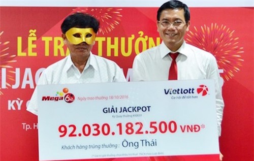 Chưa tìm ra người trúng độc đắc gần 100 tỷ xổ số Vietlott