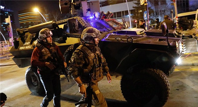 Phó Chủ tịch Quốc hội Thổ Nhĩ Kỳ bất ngờ bị cảnh sát bắt giữ