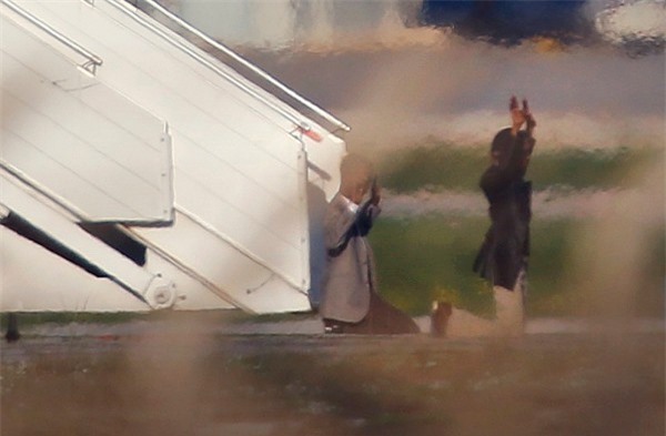 Cuộc đấu trí cứu 118 con tin với không tặc cướp máy bay Libya