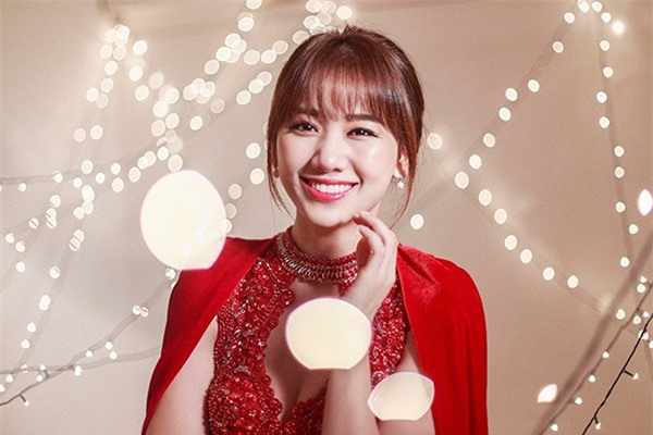 Trước khi cưới Trấn Thành, Hari Won tung ảnh "hot"