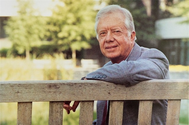 Cựu Tổng thống Jimmy Carter ủng hộ bà Clinton sẽ dự lễ nhậm chức của ông Trump