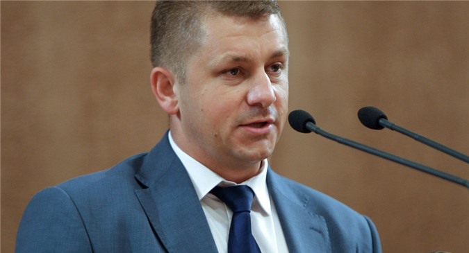 Bộ trưởng Bộ Phát triển Kinh tế Crimea từ chức