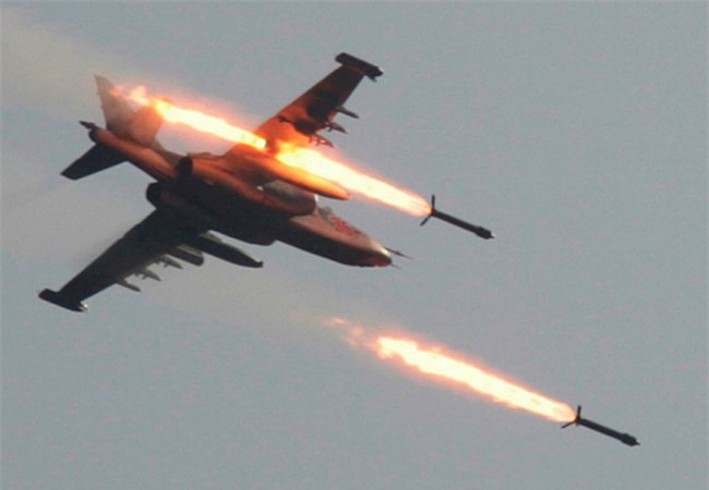 Chiến đấu cơ Nga dồn dập ném bom phiến quân ở Aleppo