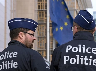 Đại sứ Nga tại NATO: Lập quân đội EU là giấc mơ hão huyền