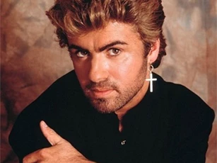 Giọng ca "Last Chirstmas" - George Michael qua đời