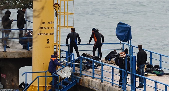 Lãnh đạo các nước chia buồn, ông Putin chỉ đạo "nóng" vụ máy bay rơi