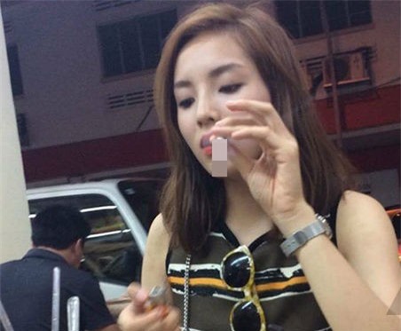Ai là người tung ảnh Hoa hậu Kỳ Duyên hút thuốc lá?