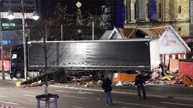 Tình tiết bất ngờ vụ xe tải lao vào chợ Giáng sinh ở Berlin