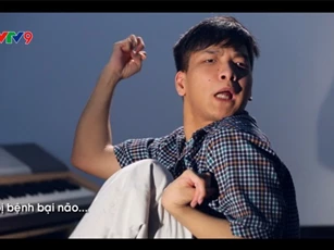 Nhạc sĩ bị bại não khiến khán giả cảm động qua ca khúc "xin lỗi mẹ"