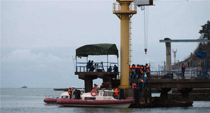 Tìm thấy vị trí thân máy bay Tu-154 của Nga rơi ở Biển Đen