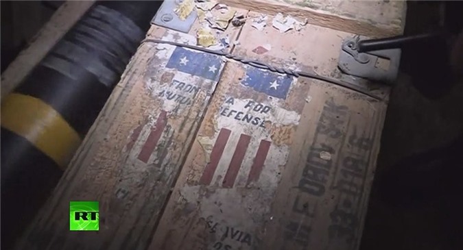 Chiến binh tháo chạy khỏi Aleppo bỏ lại kho vũ khí của Mỹ