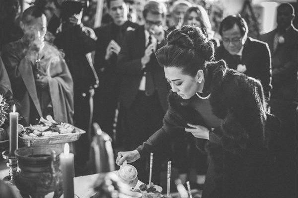 Đám tang "không nước mắt" của bà Đặng Tuyết Mai