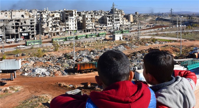 Putin chỉ thị tặng bệnh viện dã chiến gần Aleppo cho Syria 