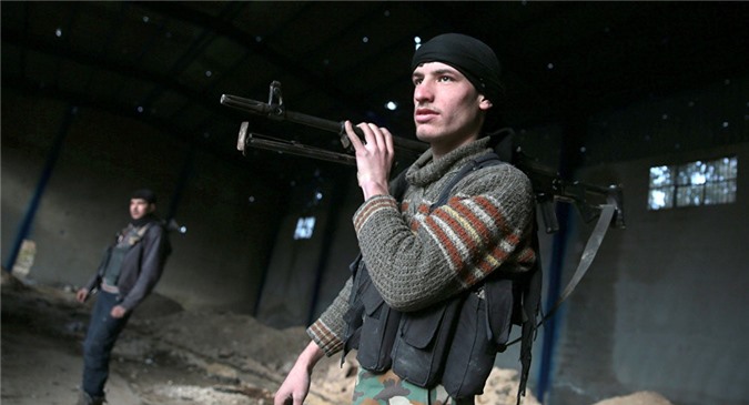 Qatar và Ả Rập Saudi "xúi" phe nổi dậy Syria tẩy chay đàm phán?